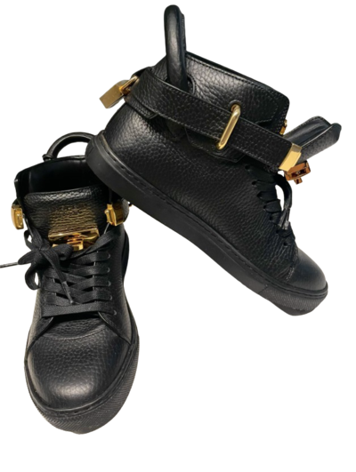 Leather sneakers