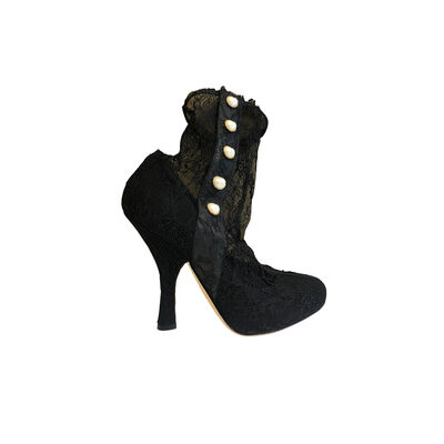Lace booties