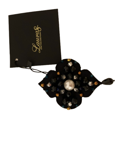 Silk hand-crafted brooch