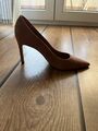 Suede pumps shoes
