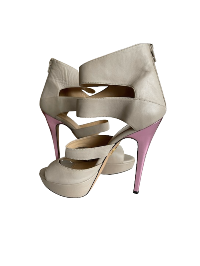 Leather high-heel shoes