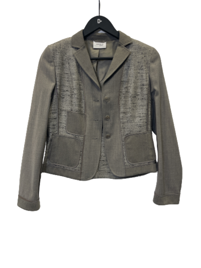 Grey blazer