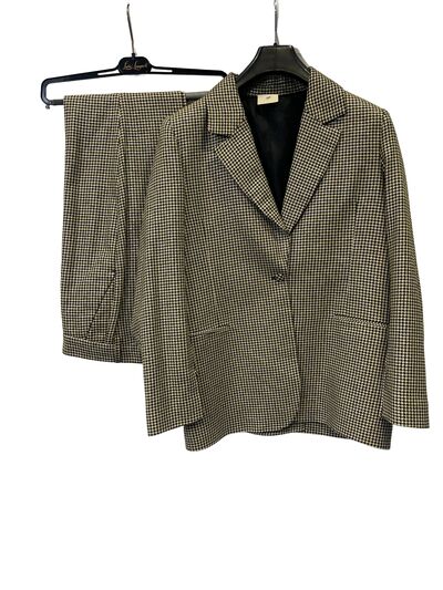 Houndstooth suit