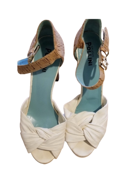 Leather sandals