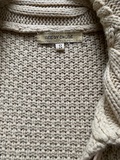 Knitted cardigan
