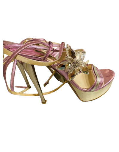 Leather high heels sandals