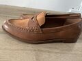 Leather moccasin shoes