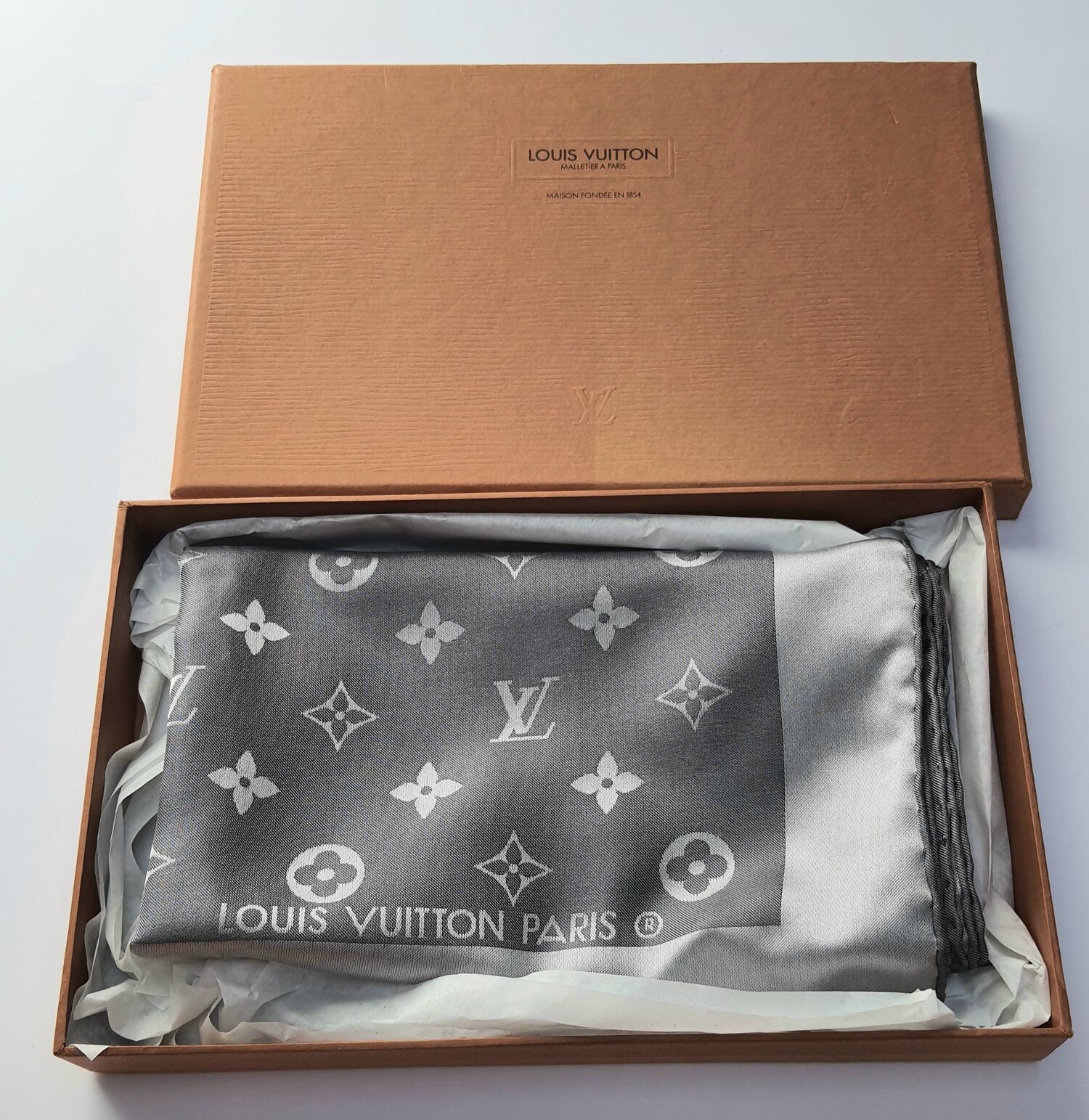 Louis Vuitton My Monogram Eclipse Scarf