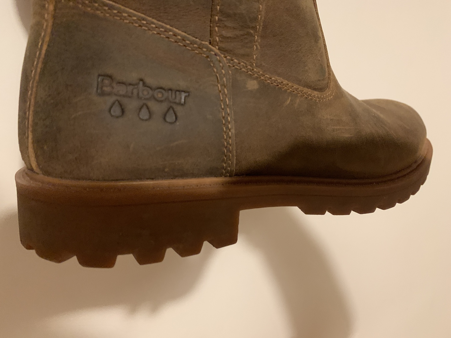 Barbour on sale snow boots