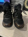 Archlight sneakers
