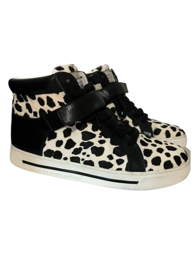 Fur high-top sneakers