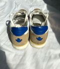 Low top Sneakers