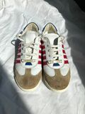 Low top Sneakers