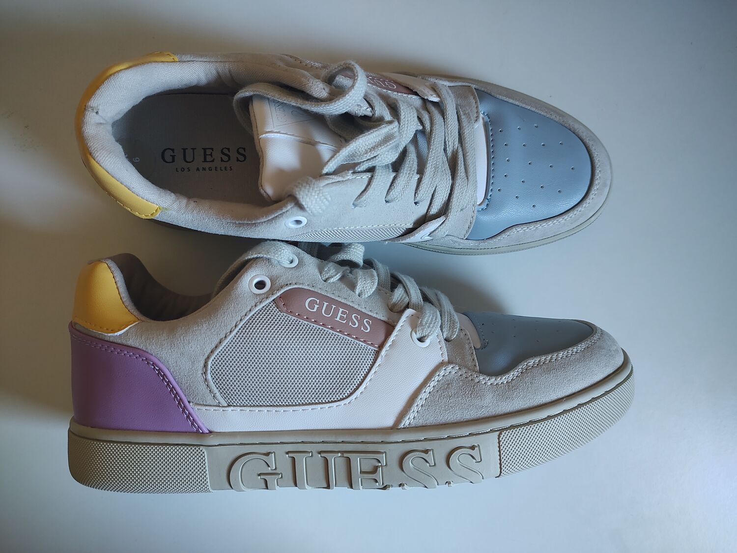 Low top sneakers Guess 39 buy pre owned at 370 RON