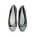 Ballet flats
