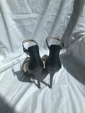 High-heel Shoes