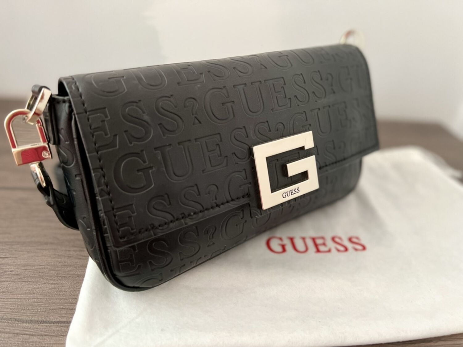 Guess | Bags | Guess Purse Handbag With Top Handle And Side Strap | Poshmark