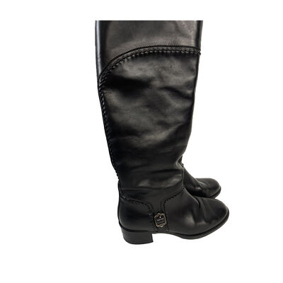 Knee high Boots