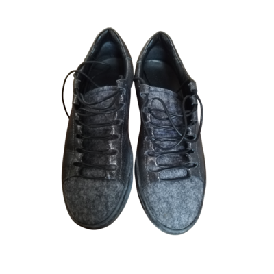 Low top Sneakers