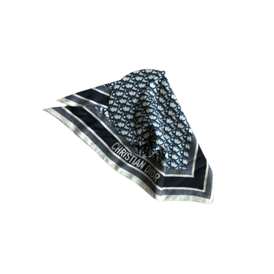 Oblique silk visor