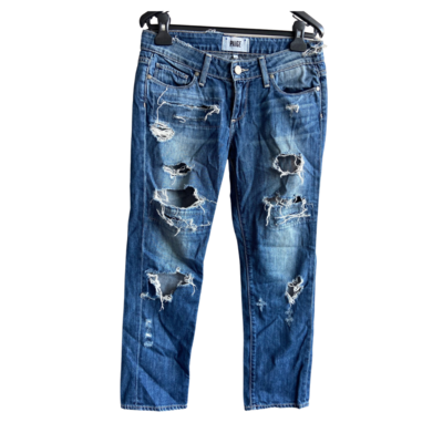 Distressed Jeans