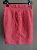Knee-lengh Skirt