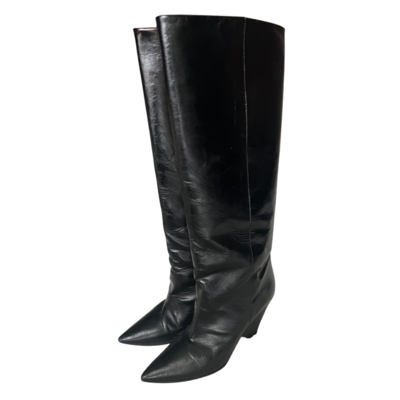 Knee high Boots
