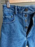 Short Jeans