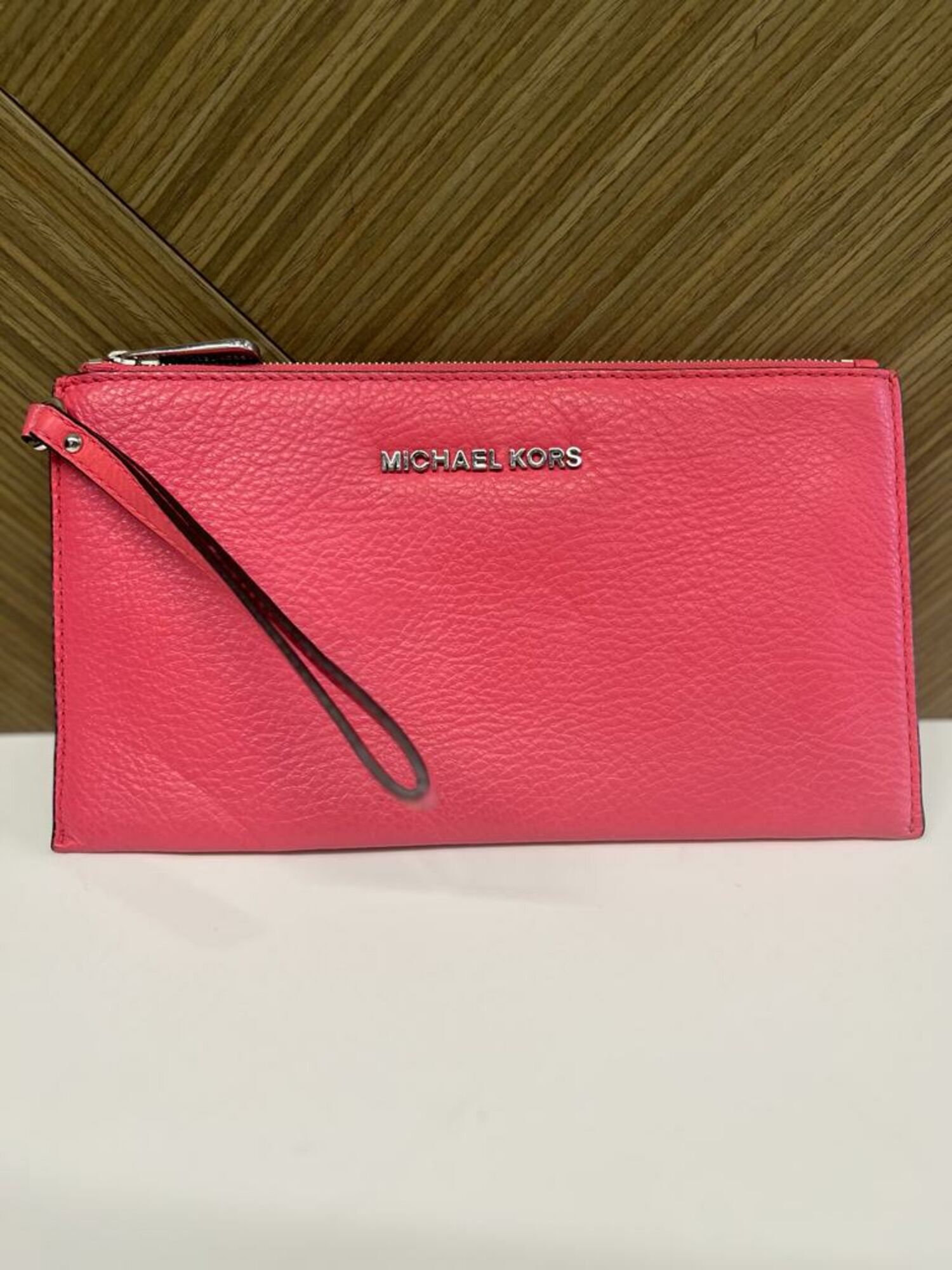 Leather Clutch bag Michael Kors, buy pre-owned at 40 EUR