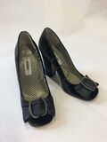 High-heels Shoes