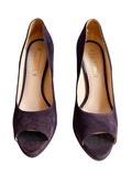 Purple pumps