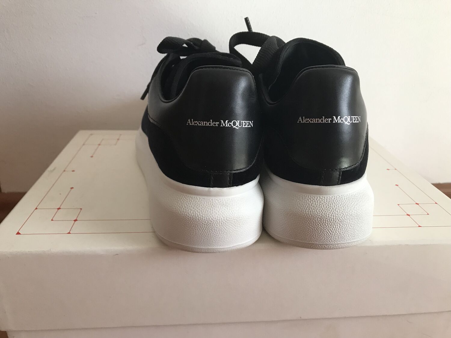 Alexander McQueen Velvet Sneakers - Black Sneakers, Shoes - ALE182743 | The  RealReal