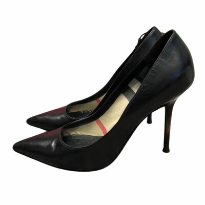 Shoes for women - Buy or Sell your Designer Shoes online on Dressingz -  Page 3