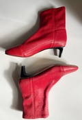 Red strech ankle boots