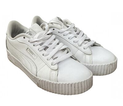 Leather sneakers