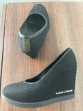 Wedge shoes