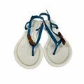 Flat sandals