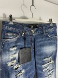 Destroyed Jeans