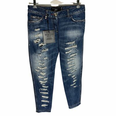 Destroyed Jeans