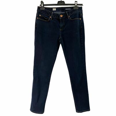 Straight Jeans