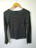 V-neck jumper