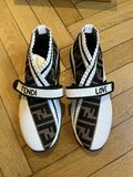 Slip-on Sneakers