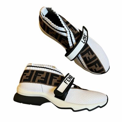 Slip-on Sneakers