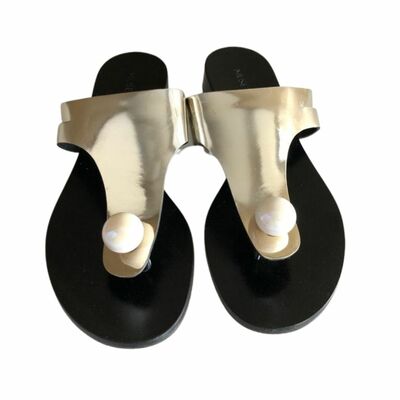 Leather Flat Sandals