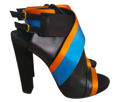 Leather sandals