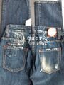 Straight Jeans