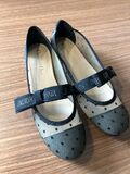 Ballet flats