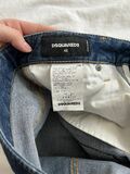 Straight Jeans