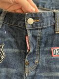 Straight Jeans