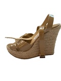 Patent wedge sandals